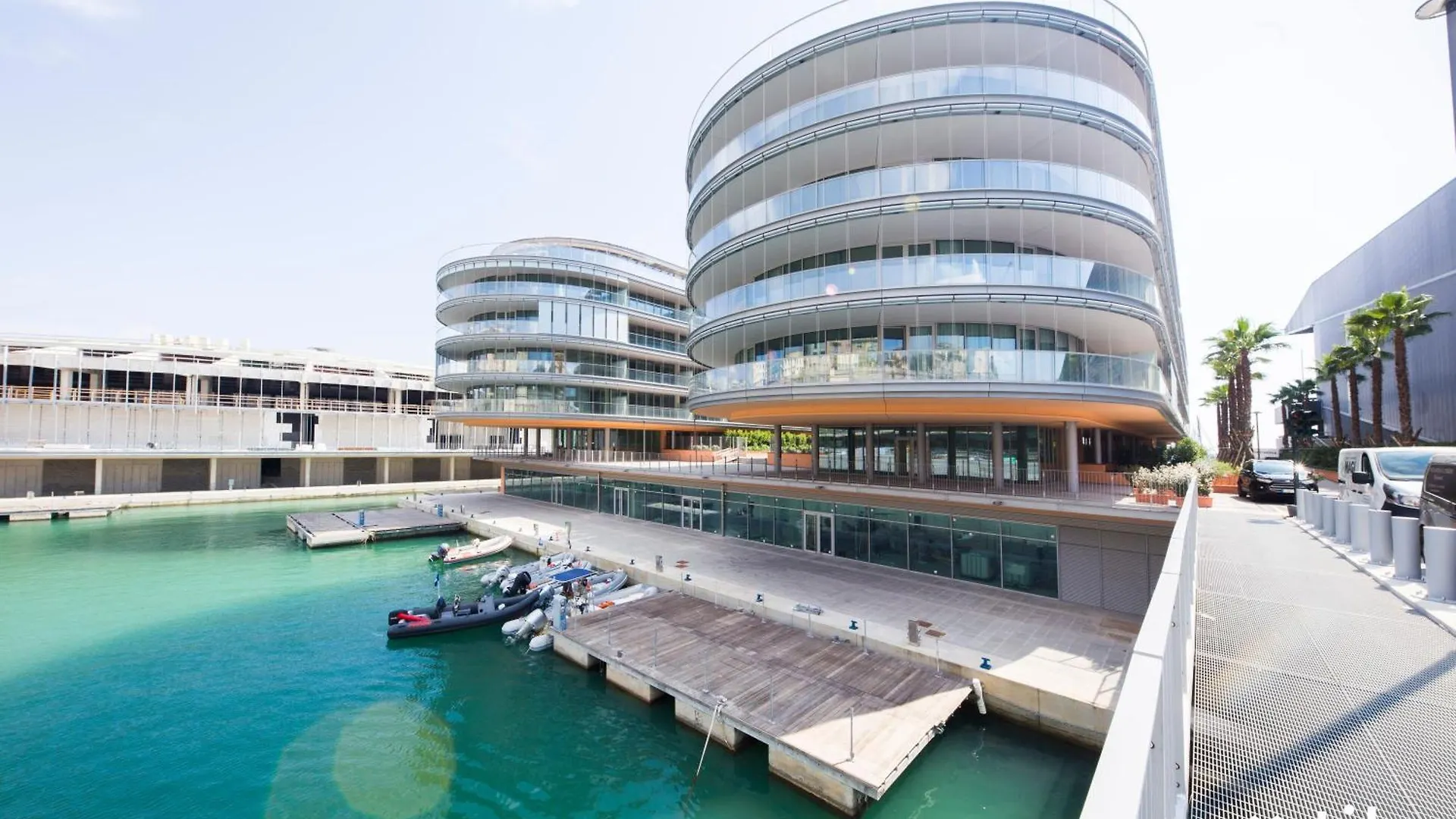 Apartment Waterfront Luxury Studio, Free Parking, Ac, Netflix & Wifi By Tilo Lux Genoa Italy