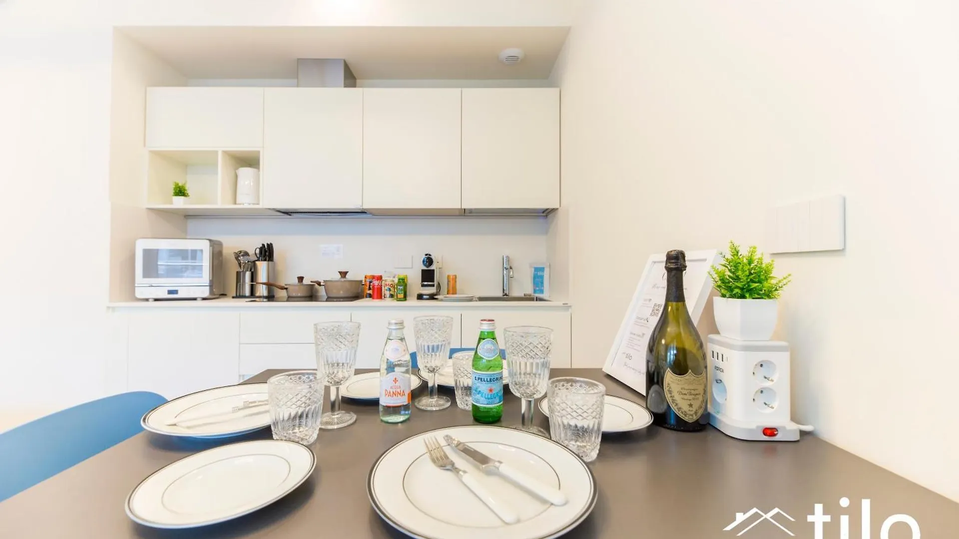Waterfront Luxury Studio, Free Parking, Ac, Netflix & Wifi By Tilo Lux Genoa 0*,  Italy