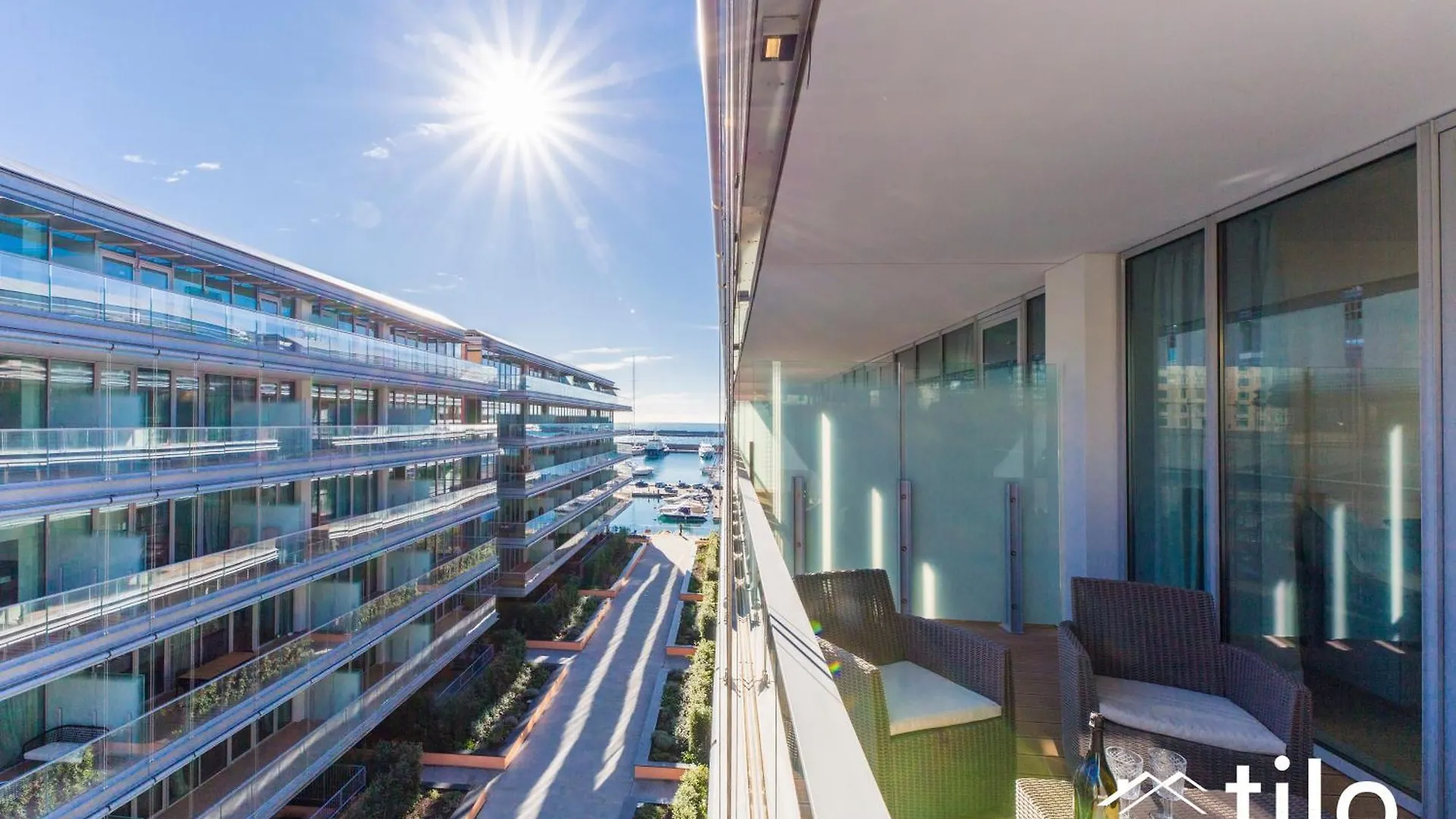 Waterfront Luxury Studio, Free Parking, Ac, Netflix & Wifi By Tilo Lux Genova Appartamento